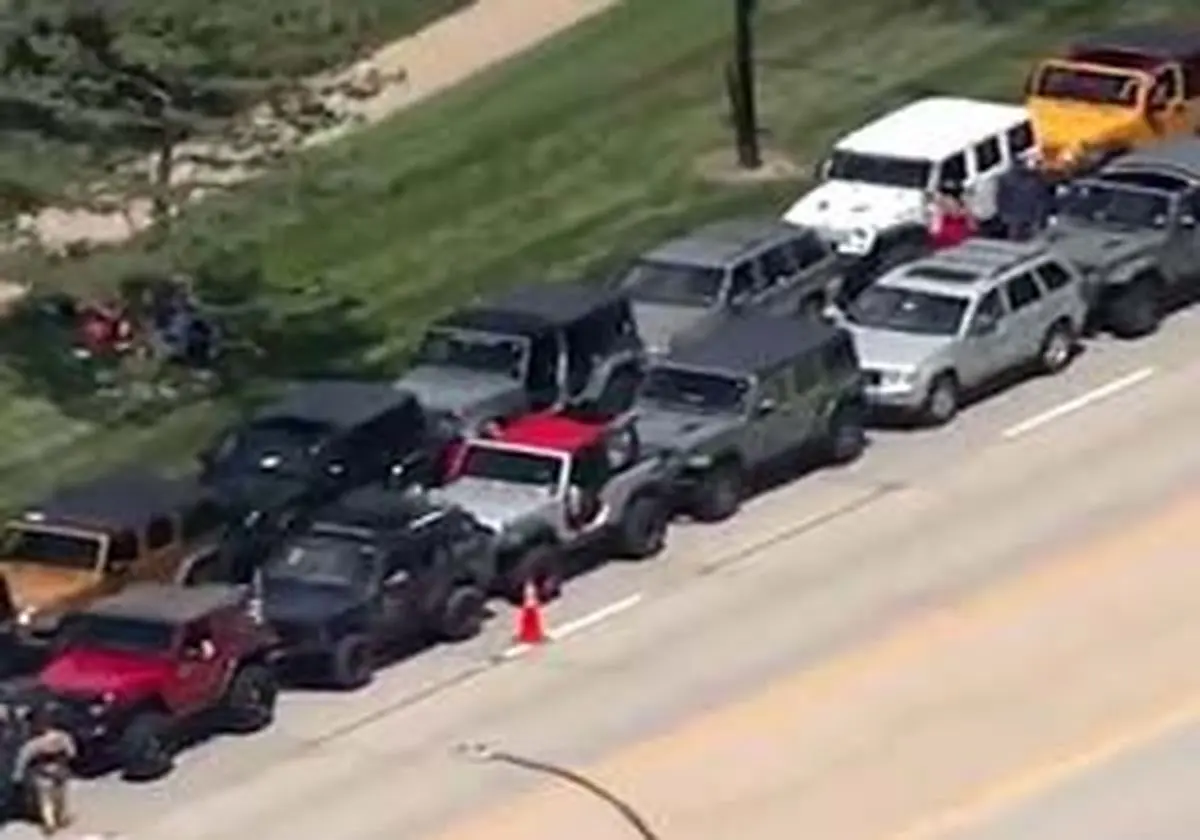 اقدام جالب رانندگان جیپ در حمایت از دانش آموزی که فدای همکلاسی‌هایش شد + فیلم