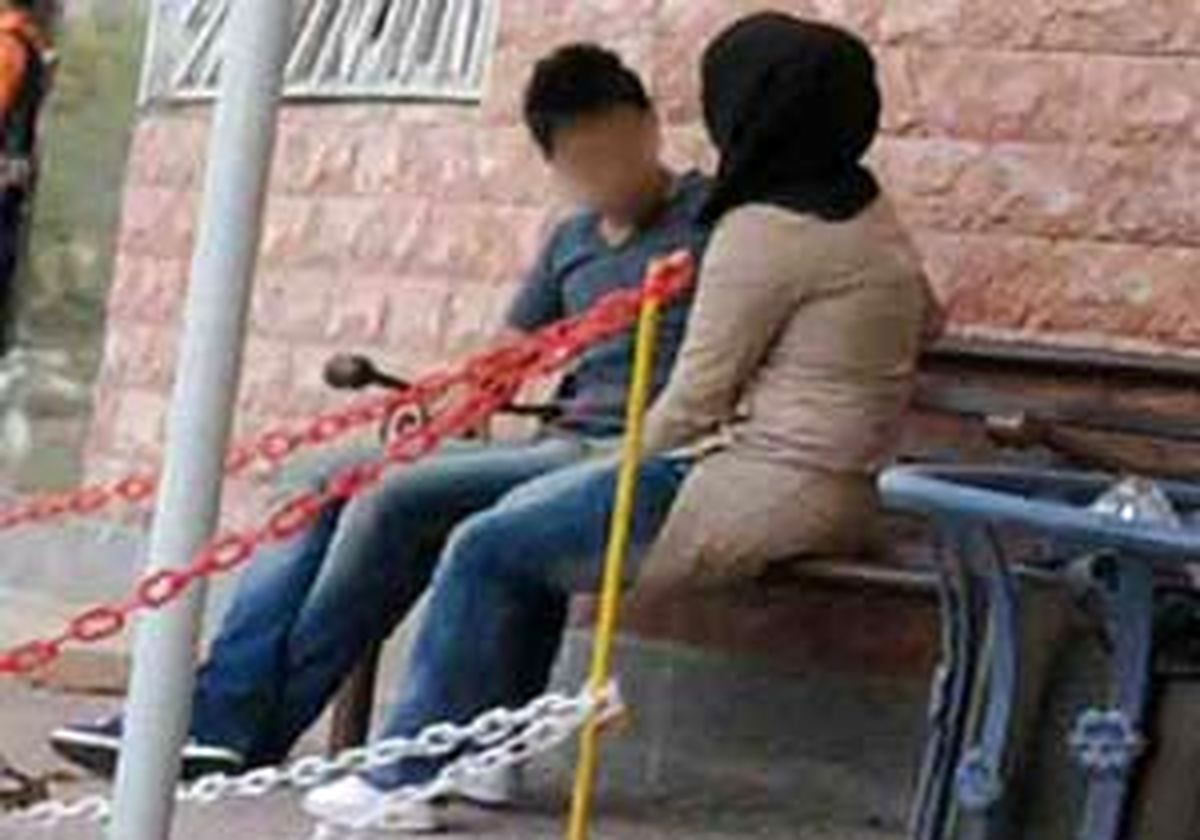 دختران بیشتر مراقب باشند 