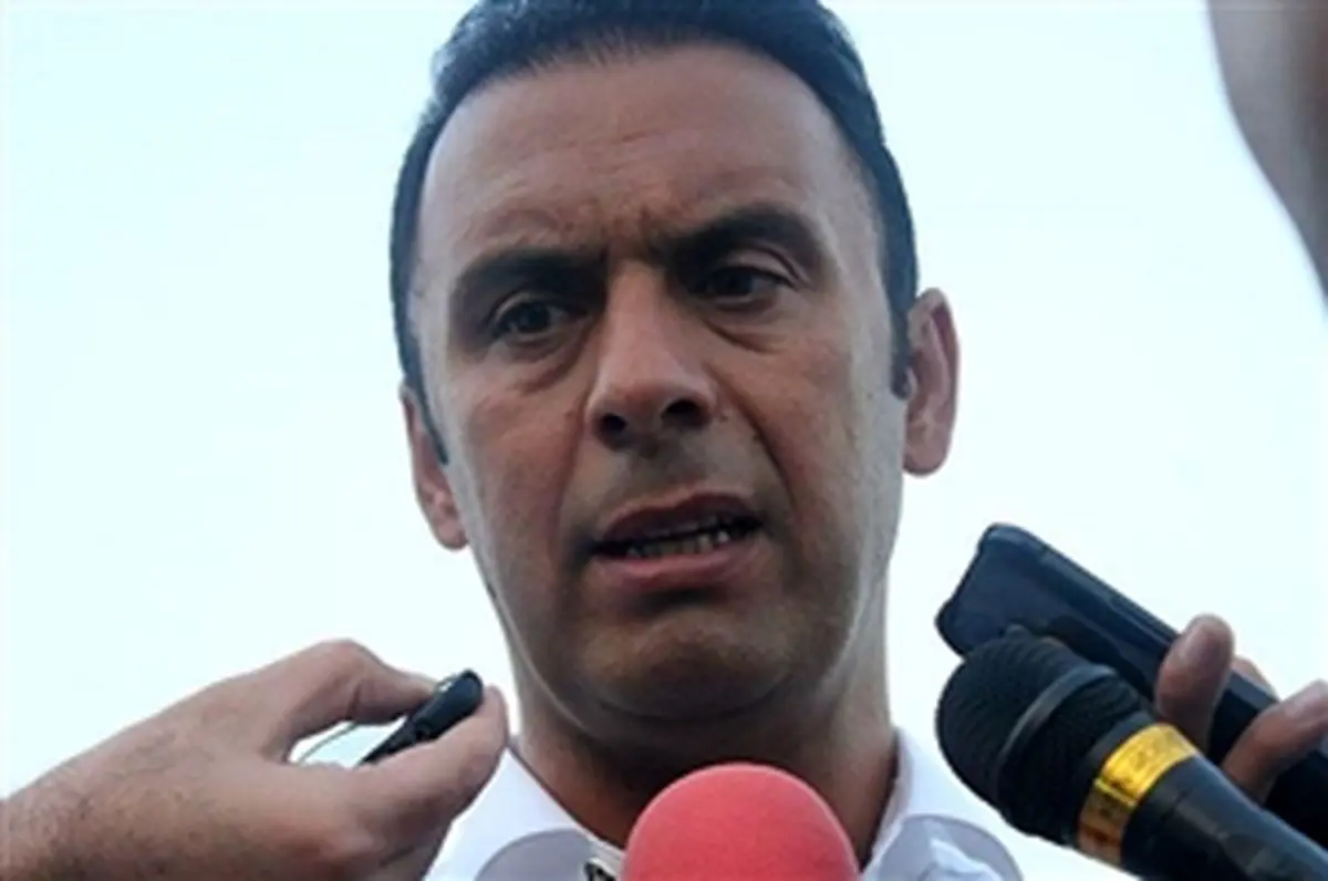 کسی که آرزوی موفقیت استقلال را ندارد!