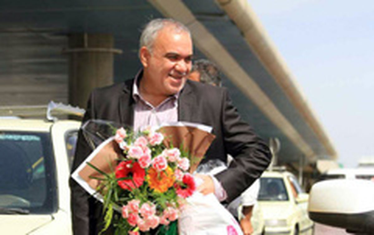 فتح‌الله‌زاده: می‌خواهم بخوابم و تا دو ماه دیگر بلند نشوم!
