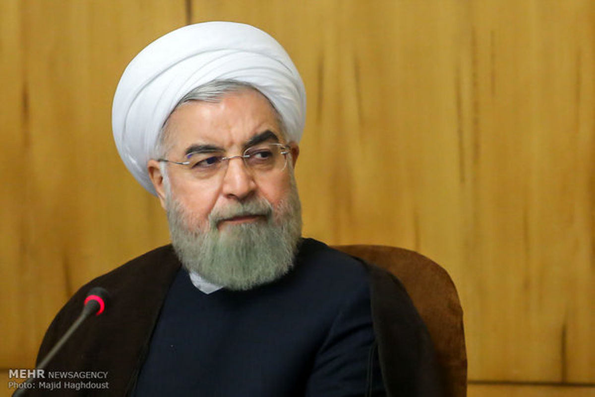 دستور روحانی برای تسریع در روند کمک رسانی به زلزله زدگان