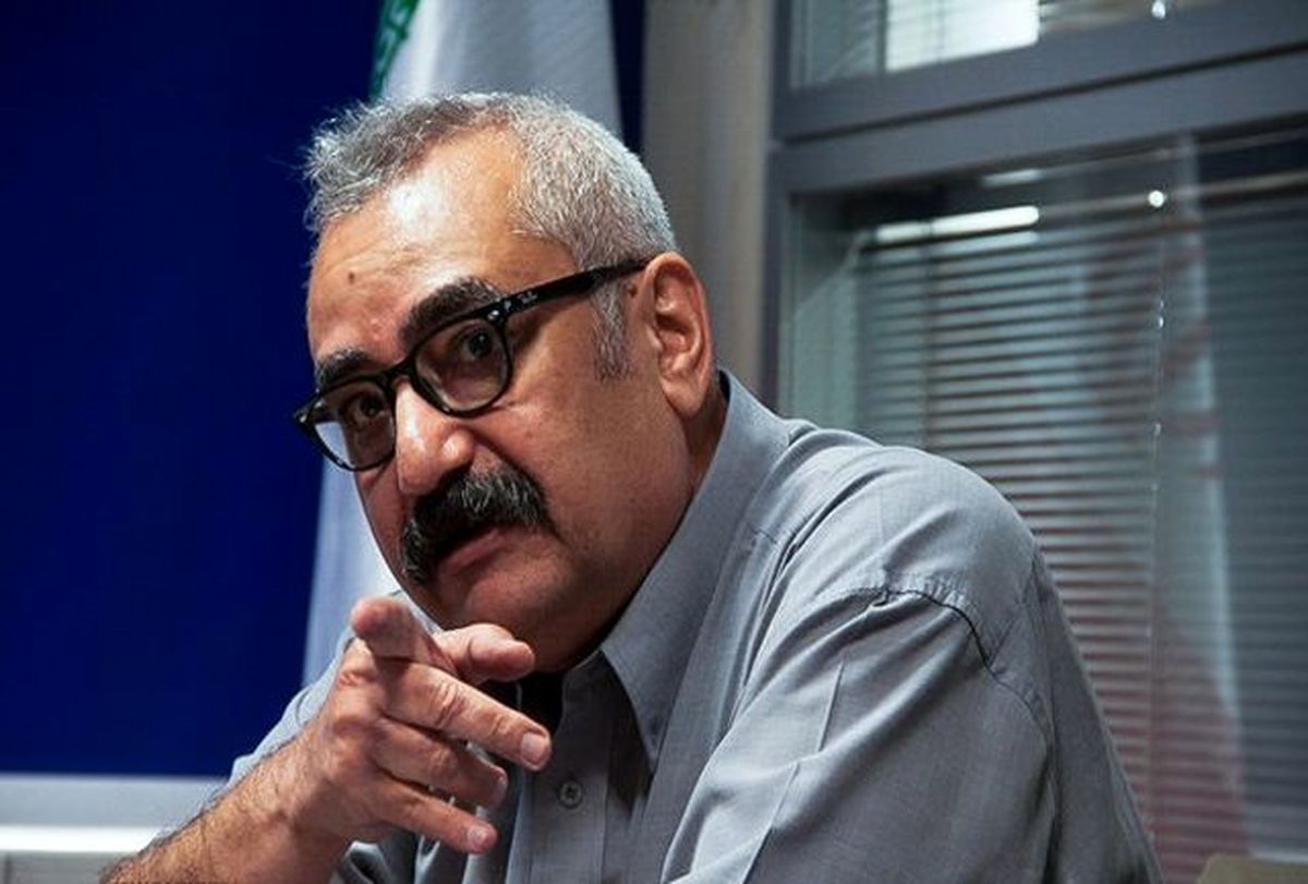 مؤتمن دلبری می‌کند
