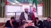 ببینید | خنده حضار هنگام اذان گفتن روحانی به زبان چینی
