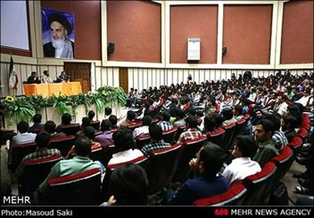 مناظره ۴ نماینده از طیف‌های سیاسی