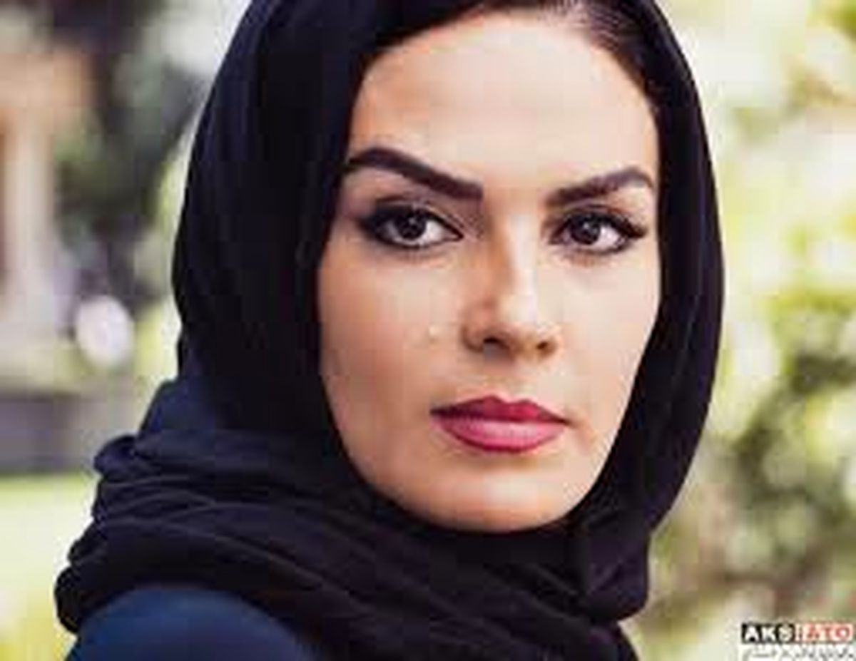 سارا خوئینی ها در لوکیشن آچمز