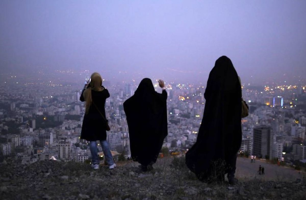 منطق اجتماعی محدودیت‌های اسلام در روابط زن و مرد