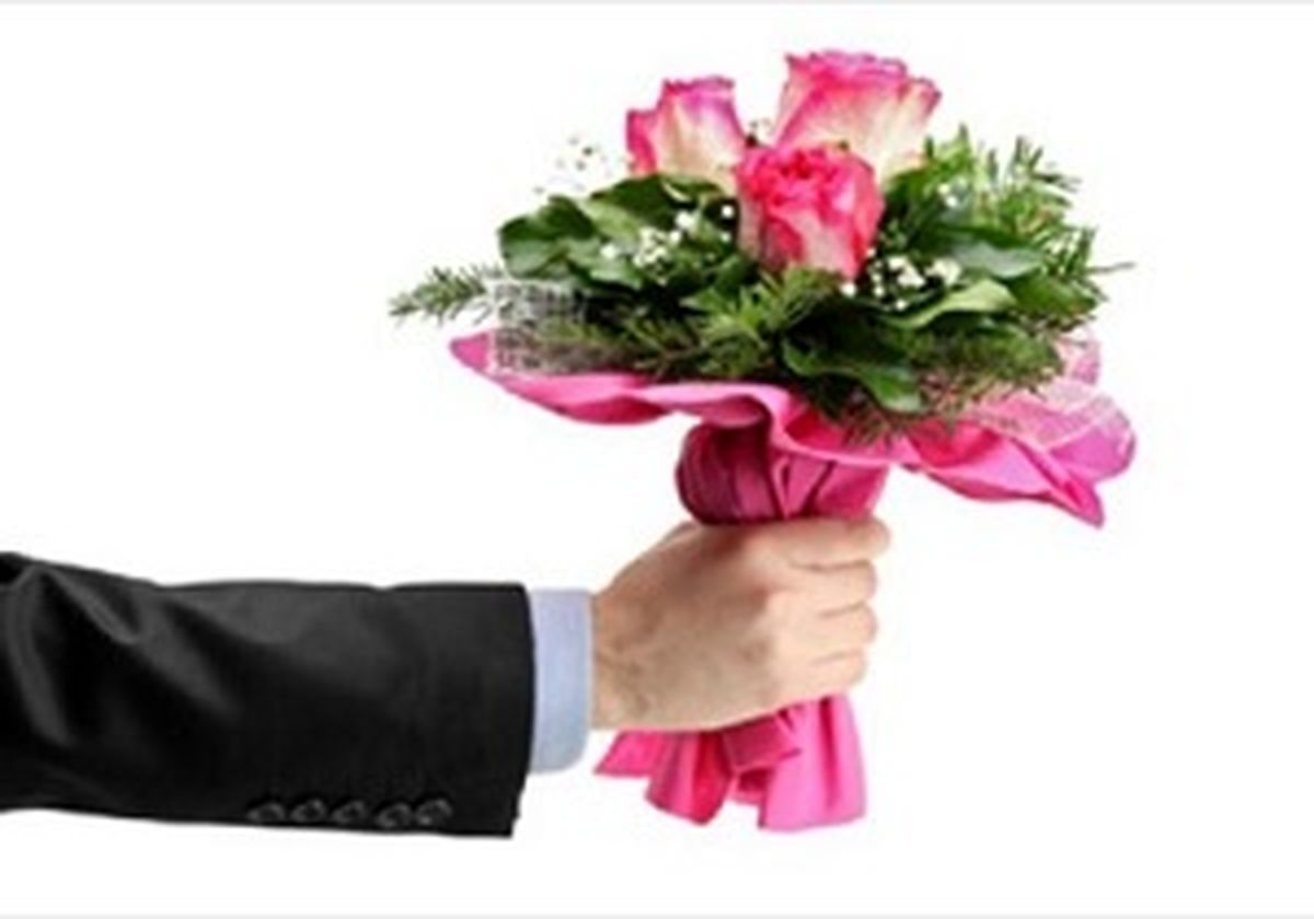 نگاه کردن به دختر هنگام خواستگاری تا چه حد جایز است؟ 