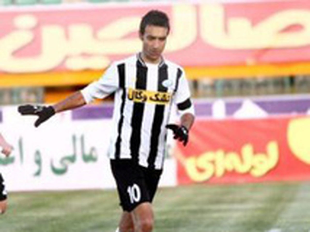 دلم با استقلال نیست، با هوادارانش است