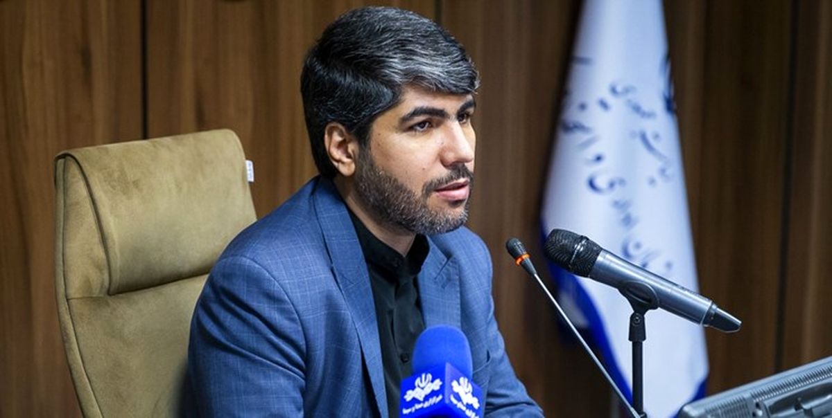  نخبگان بدون آزمون در دستگاه‌های اجرایی مشغول به کار می‌شوند