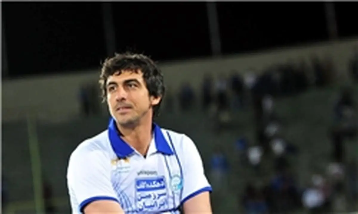 هنوز قراردادی با استقلال امضا نکردم