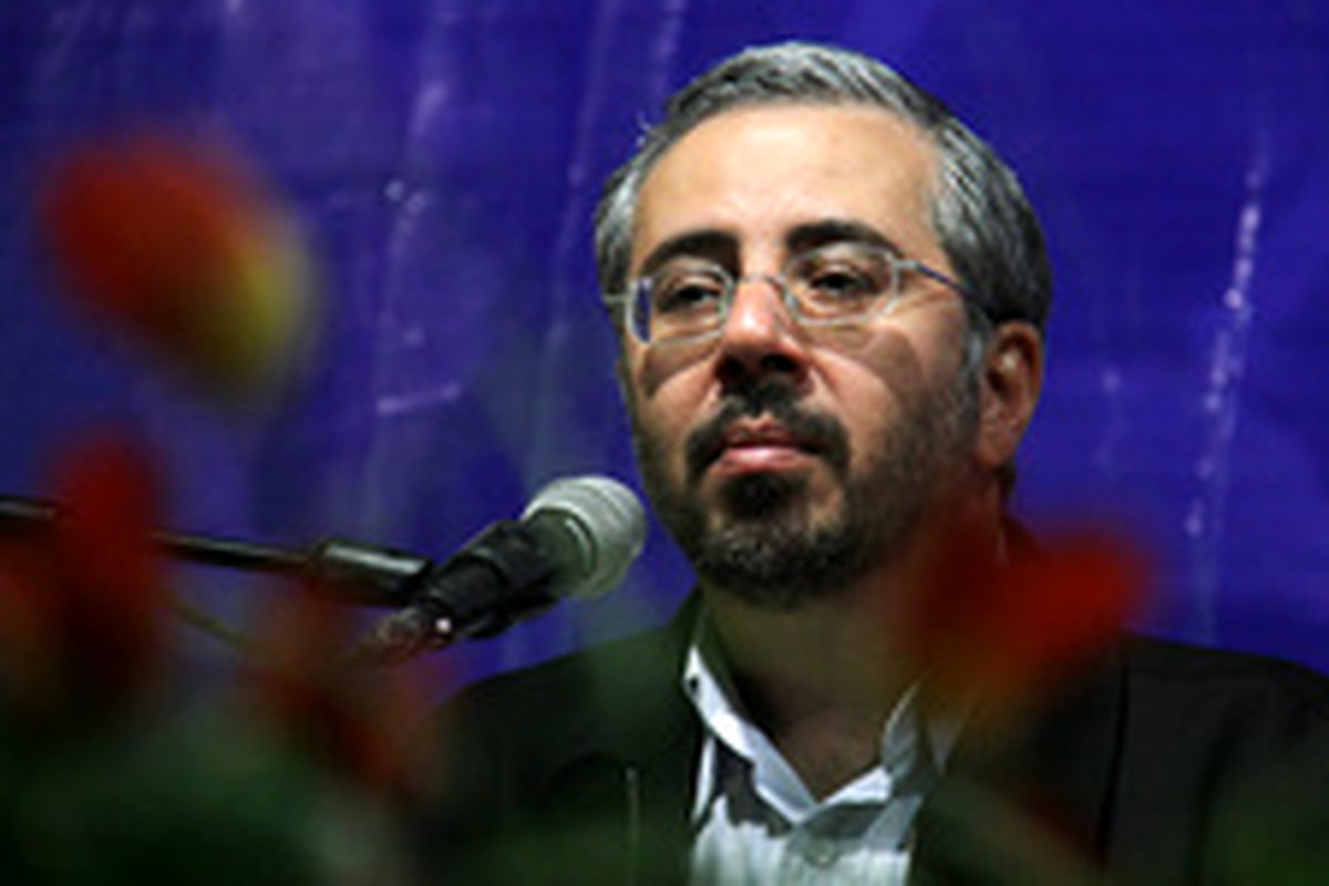 آیا لنکرانی به سود جلیلی کنار می‌رود؟
