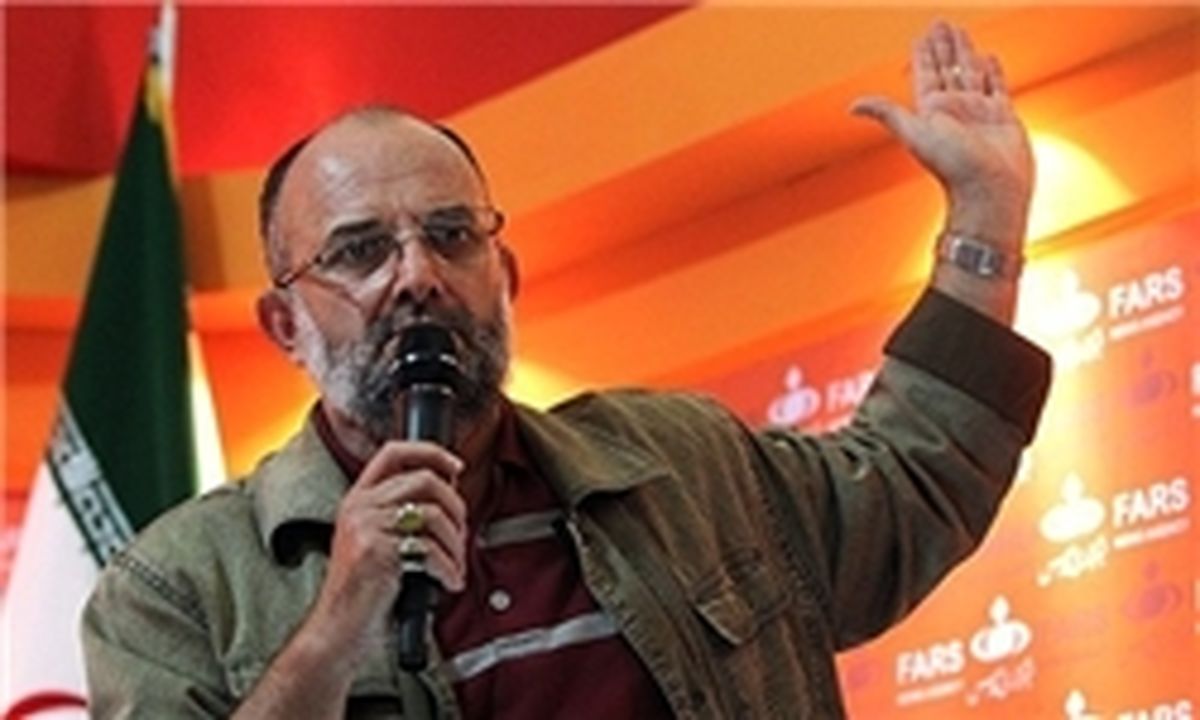 کینه های سال ۸۸ علیه امام سرباز کرده است