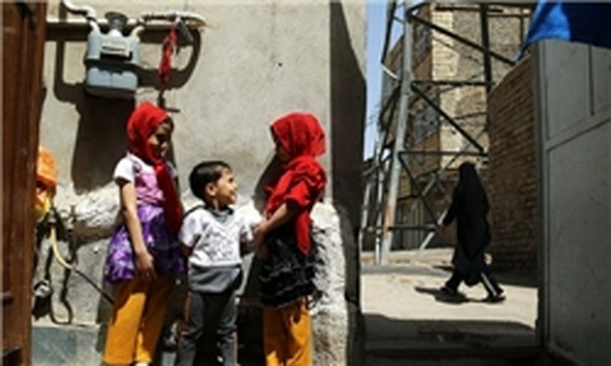 زندگی سرطانی زیر دکل‌های فشار قوی برق 