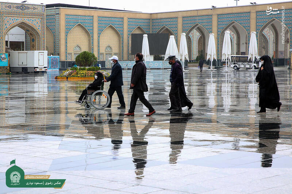 باران پاییزی در حرم مطهر رضوی+ تصاویر