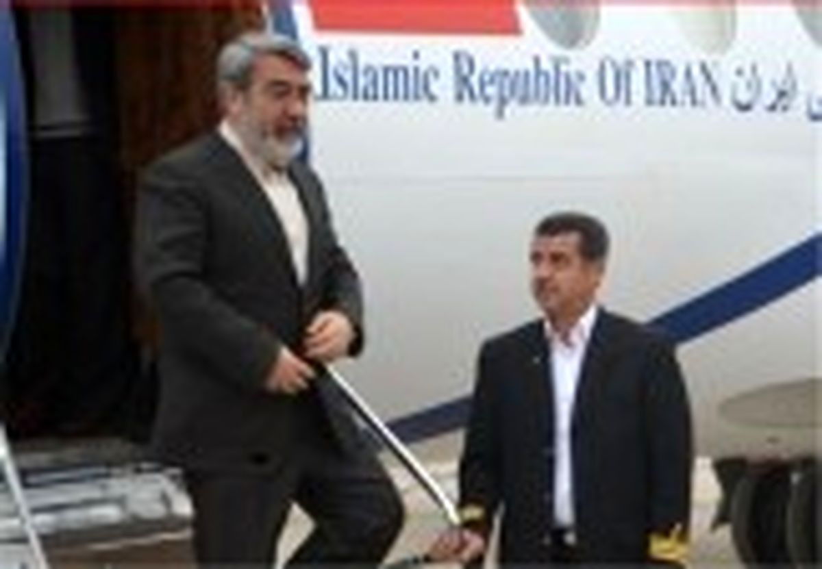  وزیر کشور وارد باکو شد