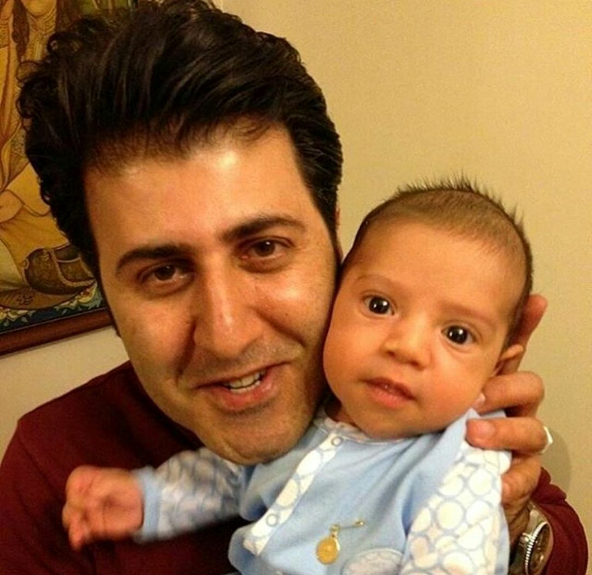 عکس بامزه از شباهت هومن حاجی عبدالهی و پسر نوزادش