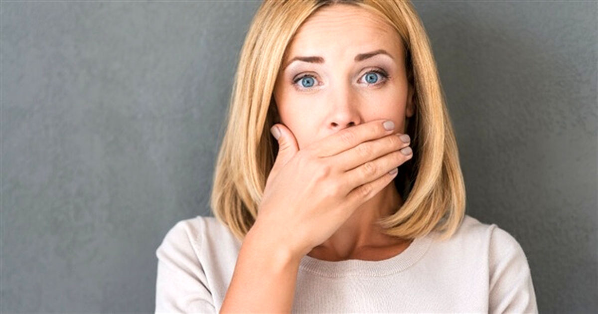 منشا بوی بد دهان چیست؟