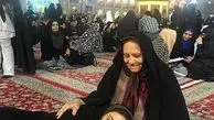 ژست متفاوت لیندا کیانی و مادرش در مشهد+عکس