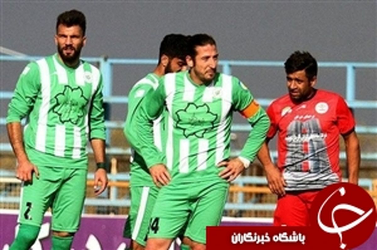 تیموریان و نصرتی از دیدار مقابل پرسپولیس خط خوردند 