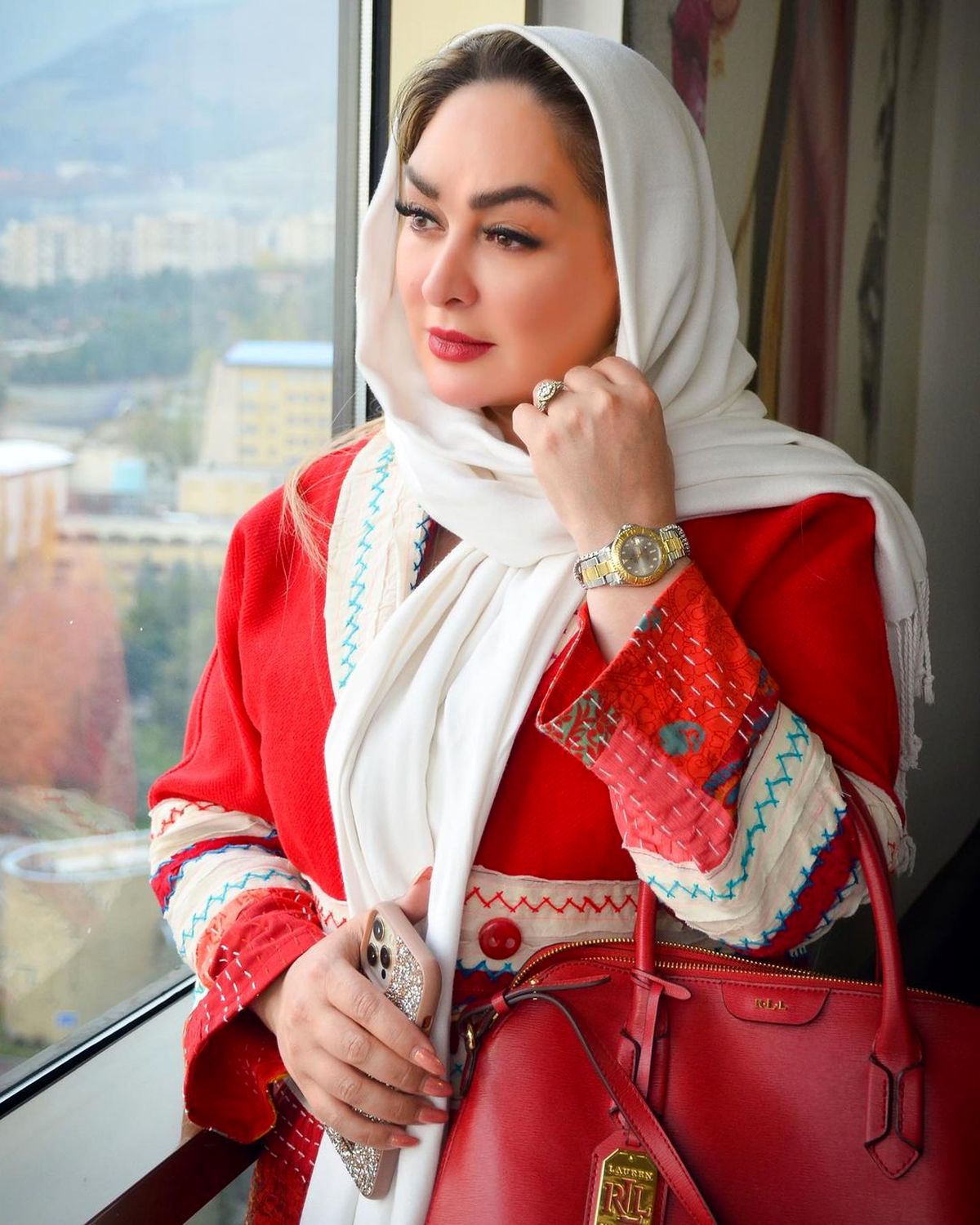 ست پاییزی  قرمز رنگ الهام حمیدی + عکس