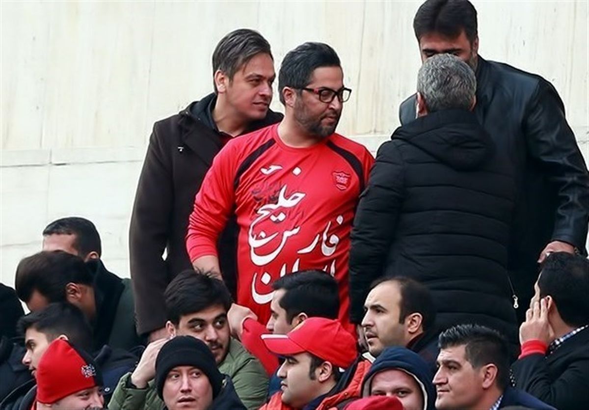 مهرداد میناوند به دادگاه می‌رود