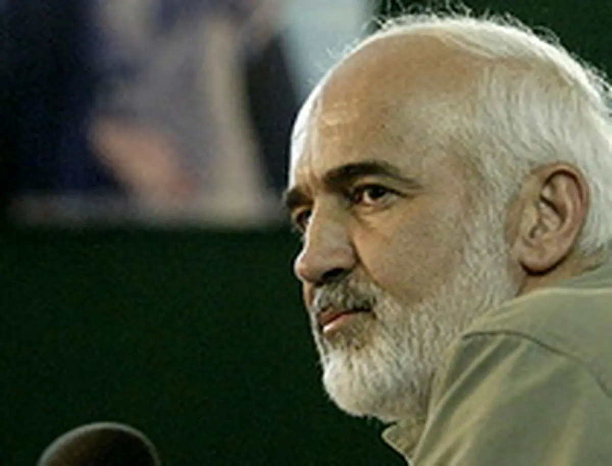 واکنش توکلی به نصب شنود و واگذاری زمین‌های نمایشگاه