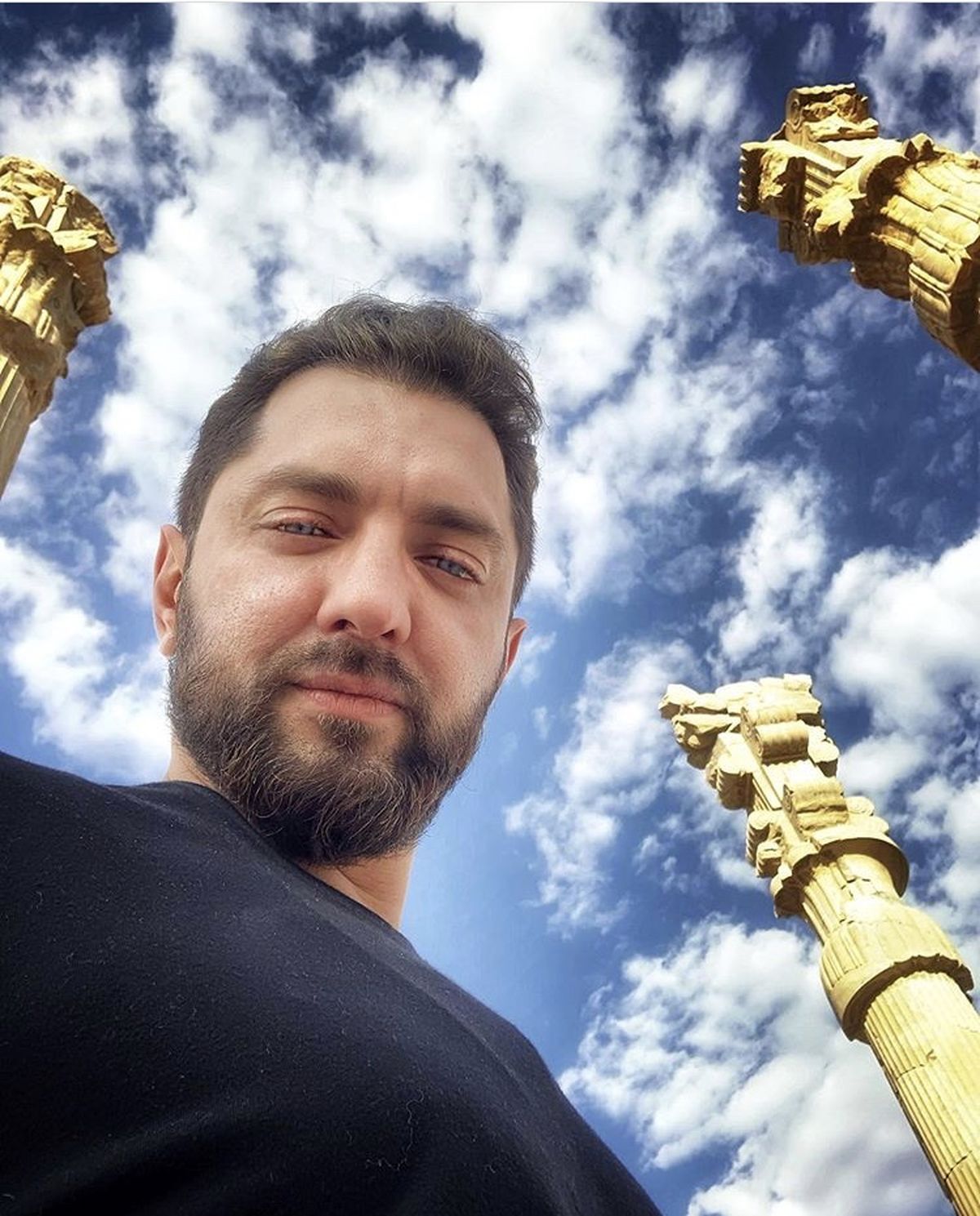 بهرام رادان در تخت جمشید + عکس