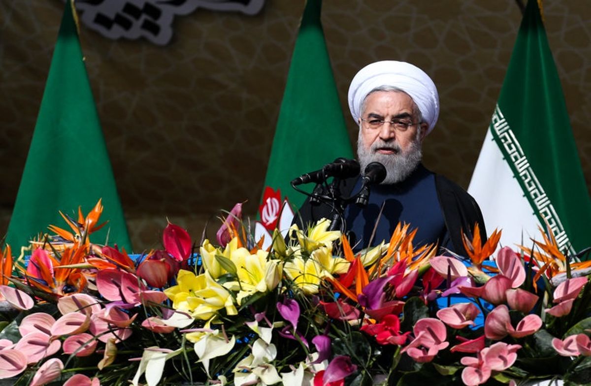 چرا روحانی در روز ۲۲ بهمن، از رفراندوم و انتخابات گفت؟!