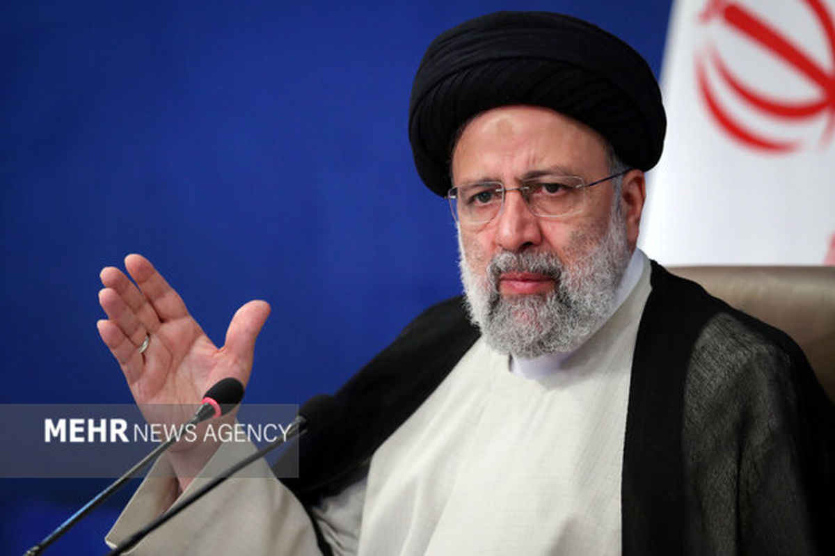 زمینه اشتغال نخبگان و رفع نیازهای آنها فراهم شود