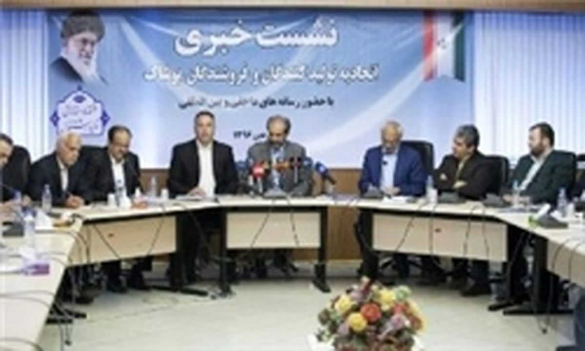 عرضه 3 برابر تقاضا عامل ورشکستگی تولید‌کنندگان پوشاک