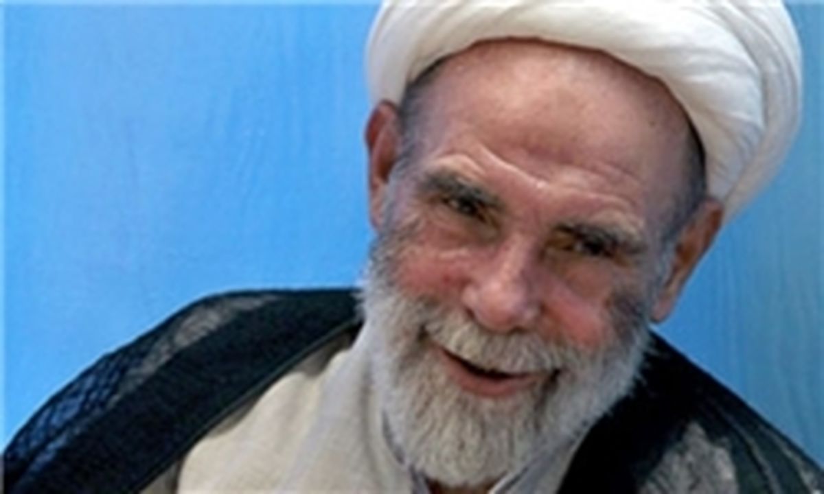 آیت‌الله تهرانی سال جدیدراباتربت امام حسین (ع) آغازمی‌کرد