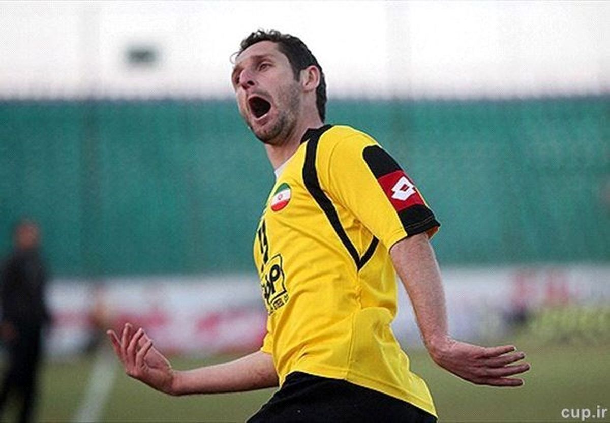 فحاشی حرف اول سکوها/ آب سرد بر سر تماشاگران پرسپولیس