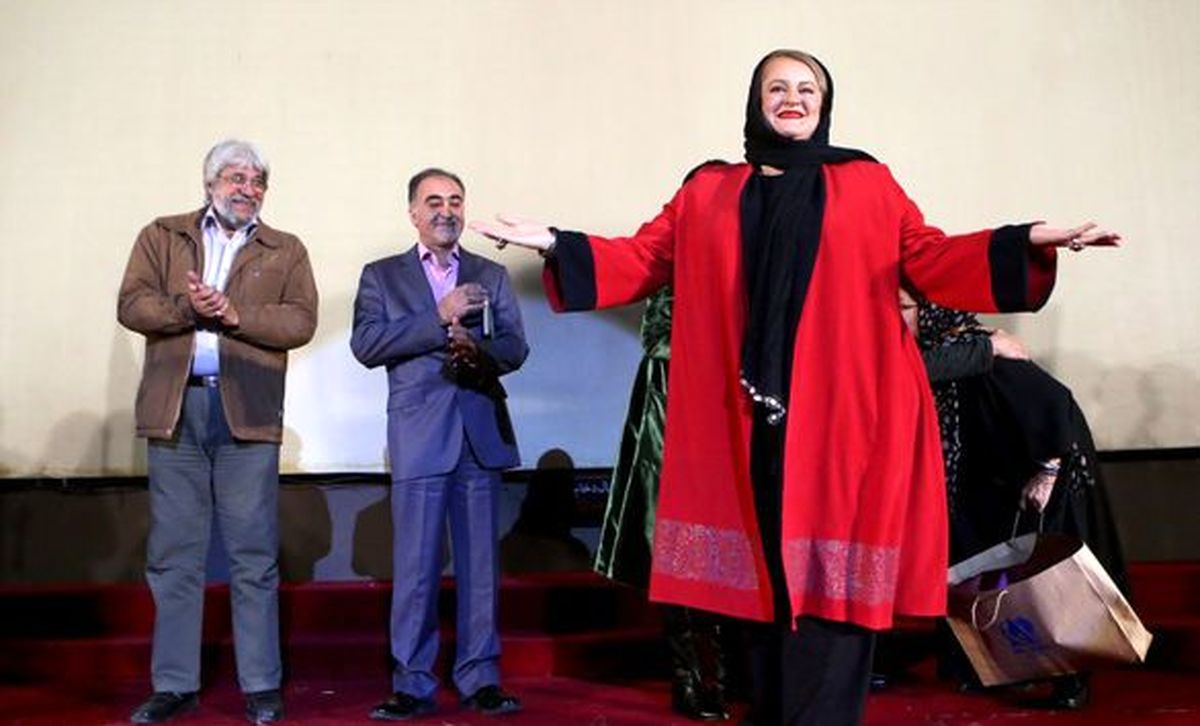 ظاهر جدید نعیمه نظام دوست  + عکس