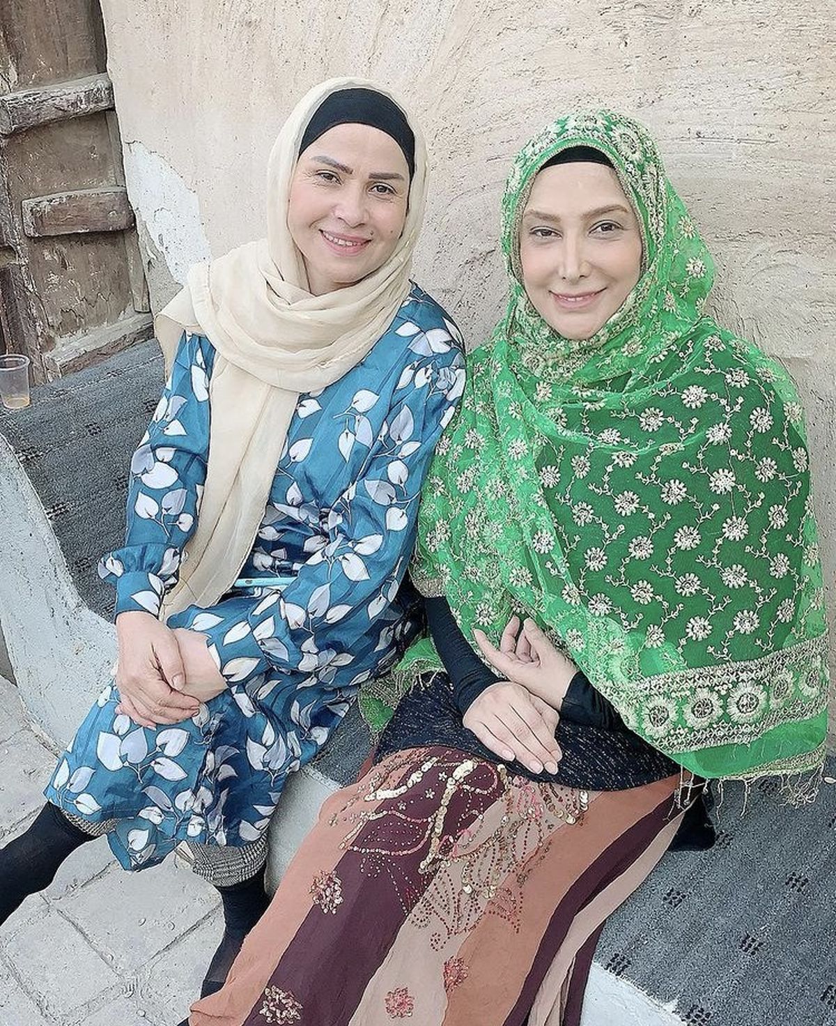 سیما مطلبی با لباس محلی + عکس