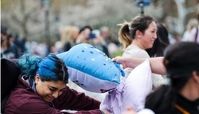 تصاویری دینی از روز جهانی مبارزه با بالش