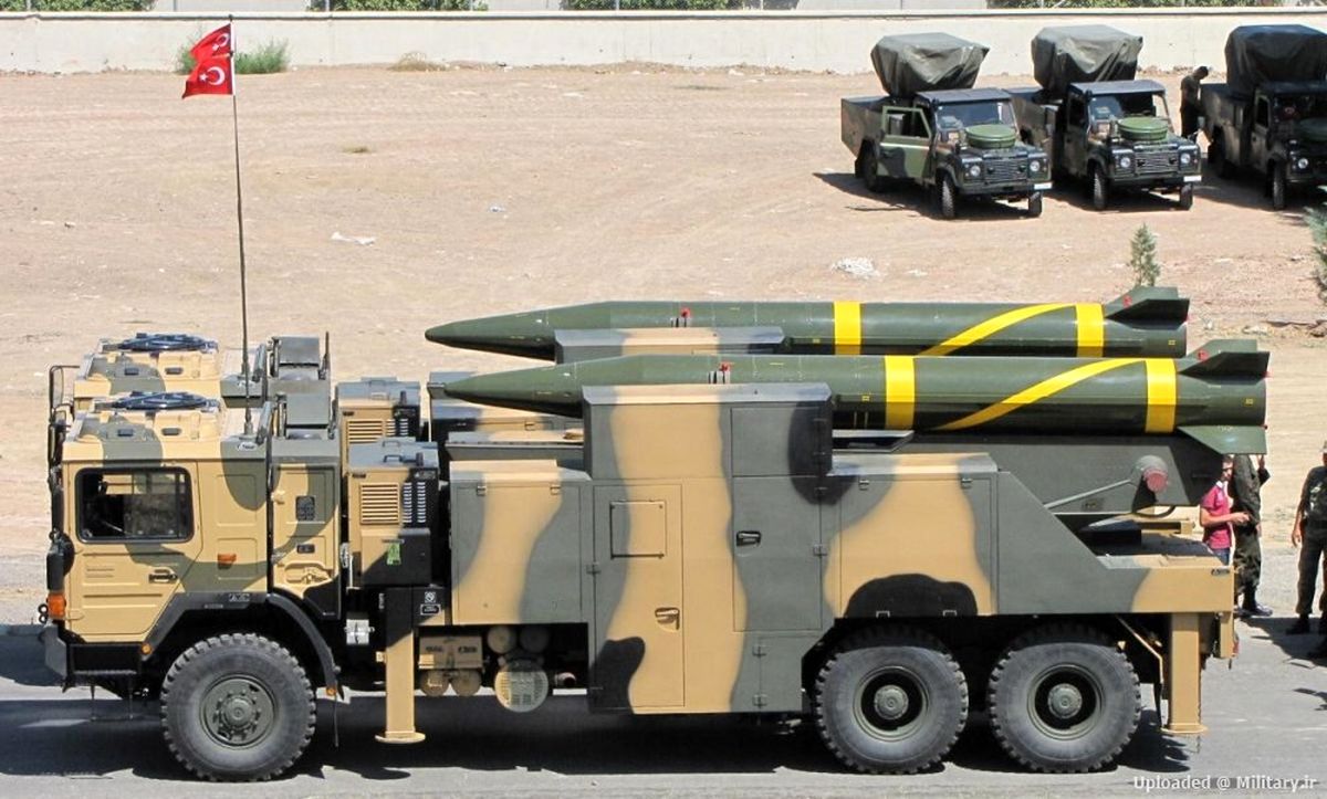 انهدام اهداف در 700 کیلومتری با انواع موشک‌های بالستیک سپاه