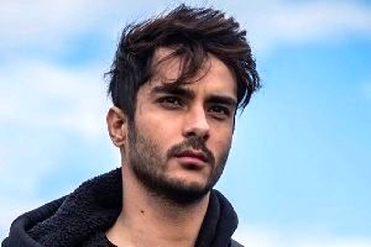 بازیگر خش استایل سریال نهنگ آبی + عکس