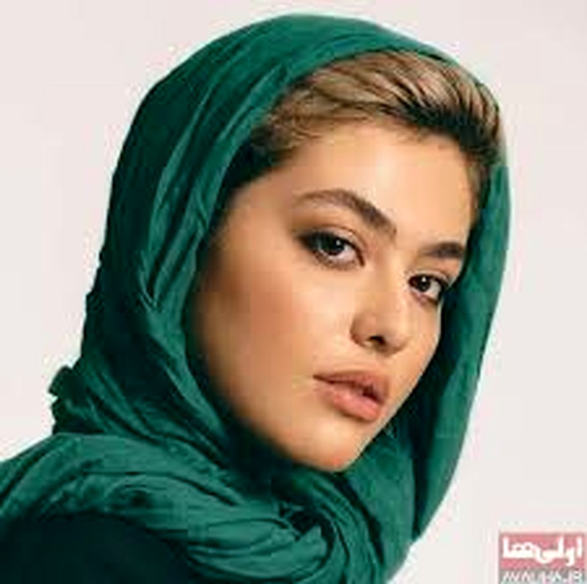 ریحانه پارسا: خدا کافی است