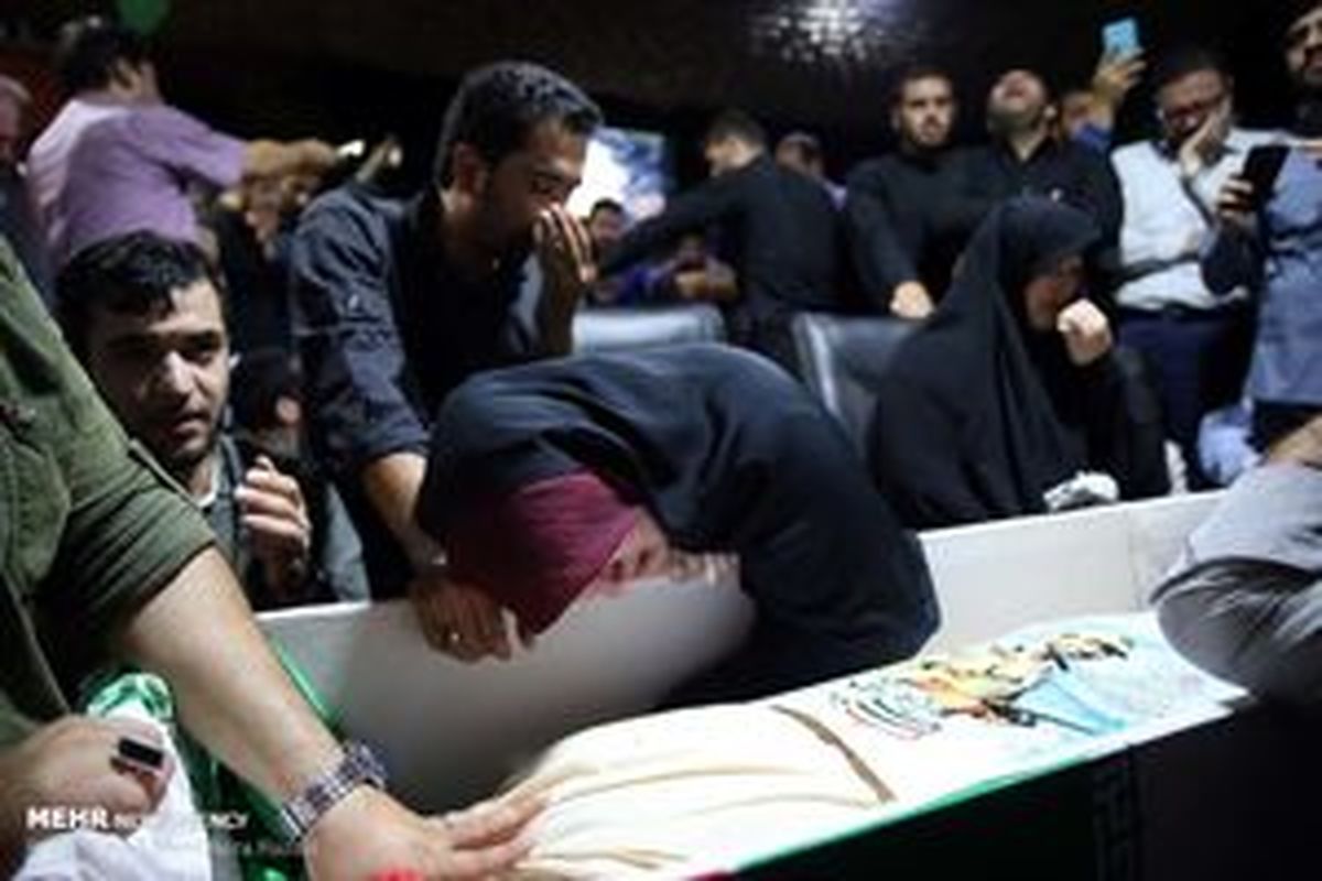 گوشتش را در سوریه گذاشت و استخوانش را برای ما آورد