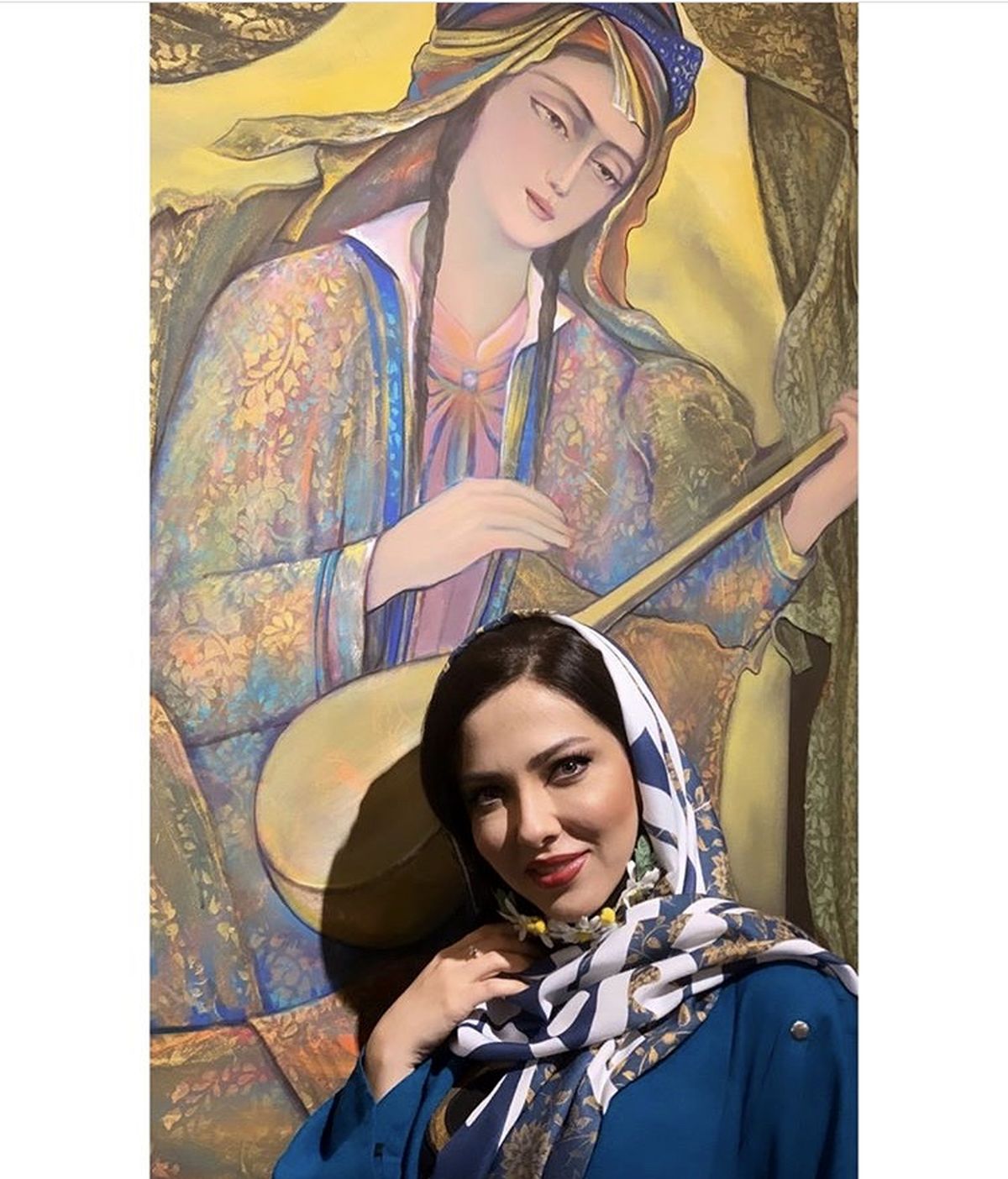 لیلا اوتادی در گالری نقاشی + عکس