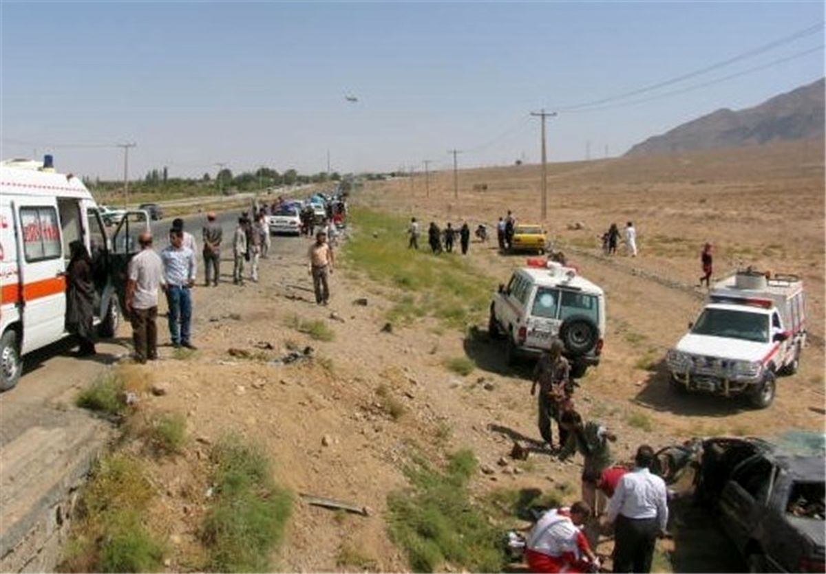 واژگونی اتوبوس کرمان تهران ۱۱ کشته و زخمی برجای گذاشت