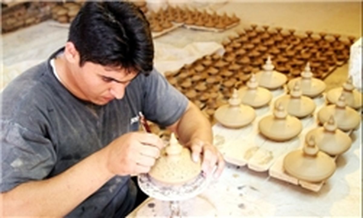 دستان کیمیاگری که خاک را زنده می‌کند