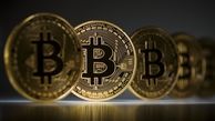 نوسان دلار ارتباطی با بیت کوین ندارد