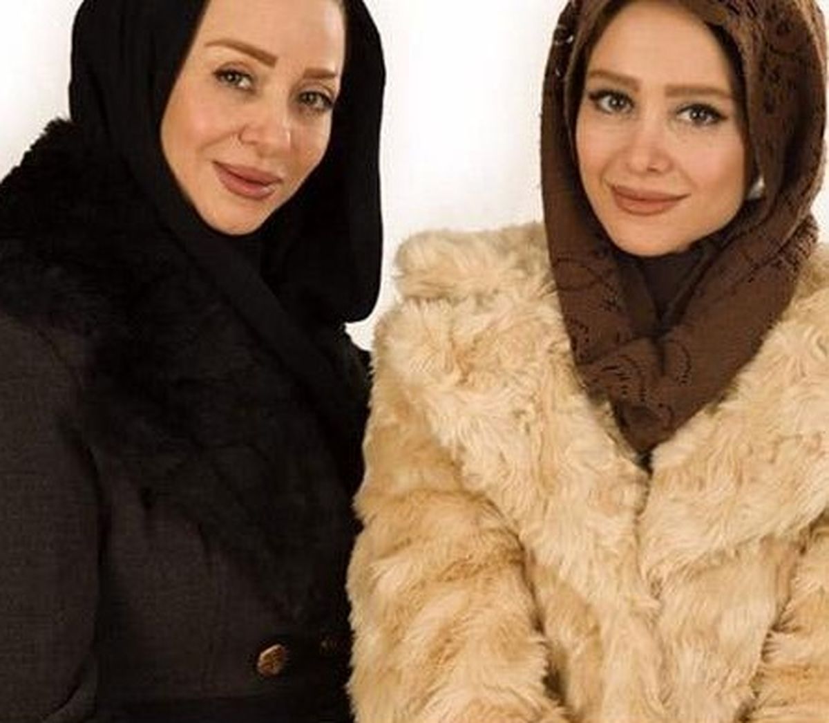عکس الناز حبیبی و خواهر جانش