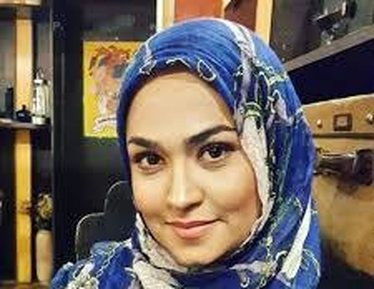فریبا باقری با مانتوی پروانه ای!