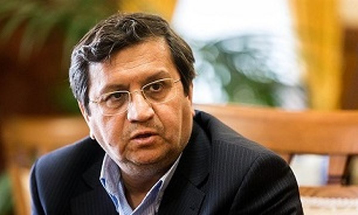 همتی: مشکل خرید واکسن کرونا حل شد
