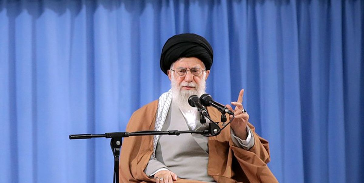 اولاً غلط می کنید/ثانیاً باید منطقی باشید که نیستید