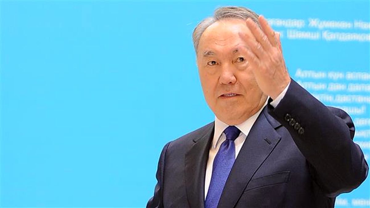 رییس‌جمهور قزاقستان وارد تهران شد