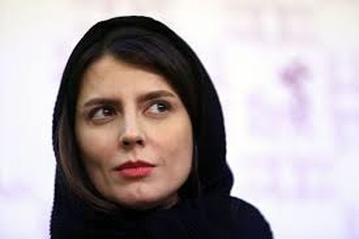 «لیلا حاتمی» در مراسم وداع با جمشید مشایخی
