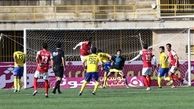 راه آهن روی ریل خروج از فوتبال